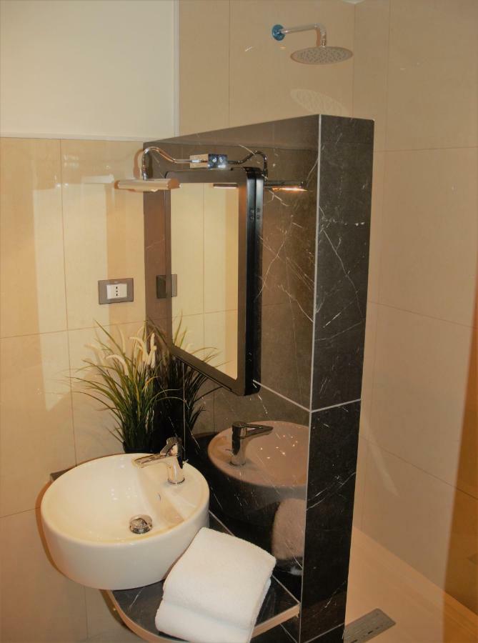 Cinque Terre The Square Apt - Two Bathrooms La Spezia Eksteriør bilde