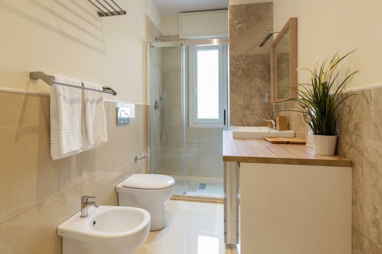 Cinque Terre The Square Apt - Two Bathrooms La Spezia Eksteriør bilde